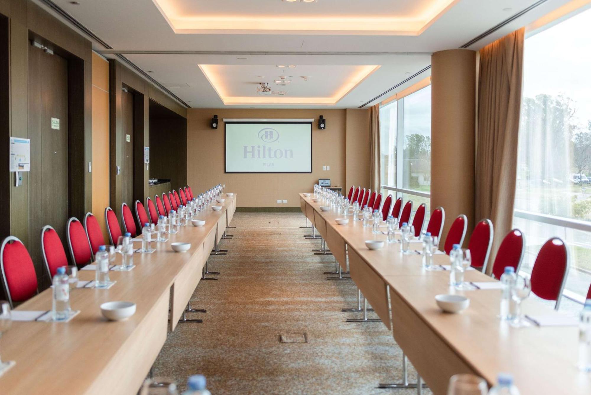 Hilton Pilar Ξενοδοχείο Εξωτερικό φωτογραφία