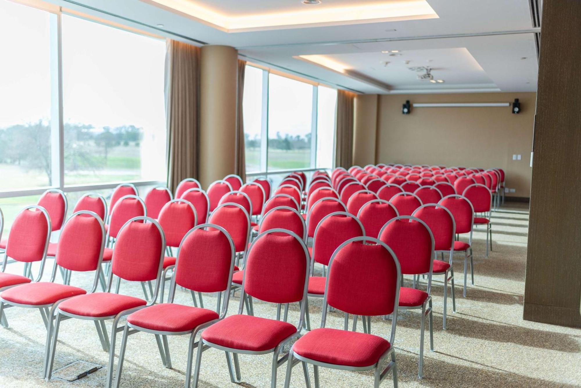 Hilton Pilar Ξενοδοχείο Εξωτερικό φωτογραφία