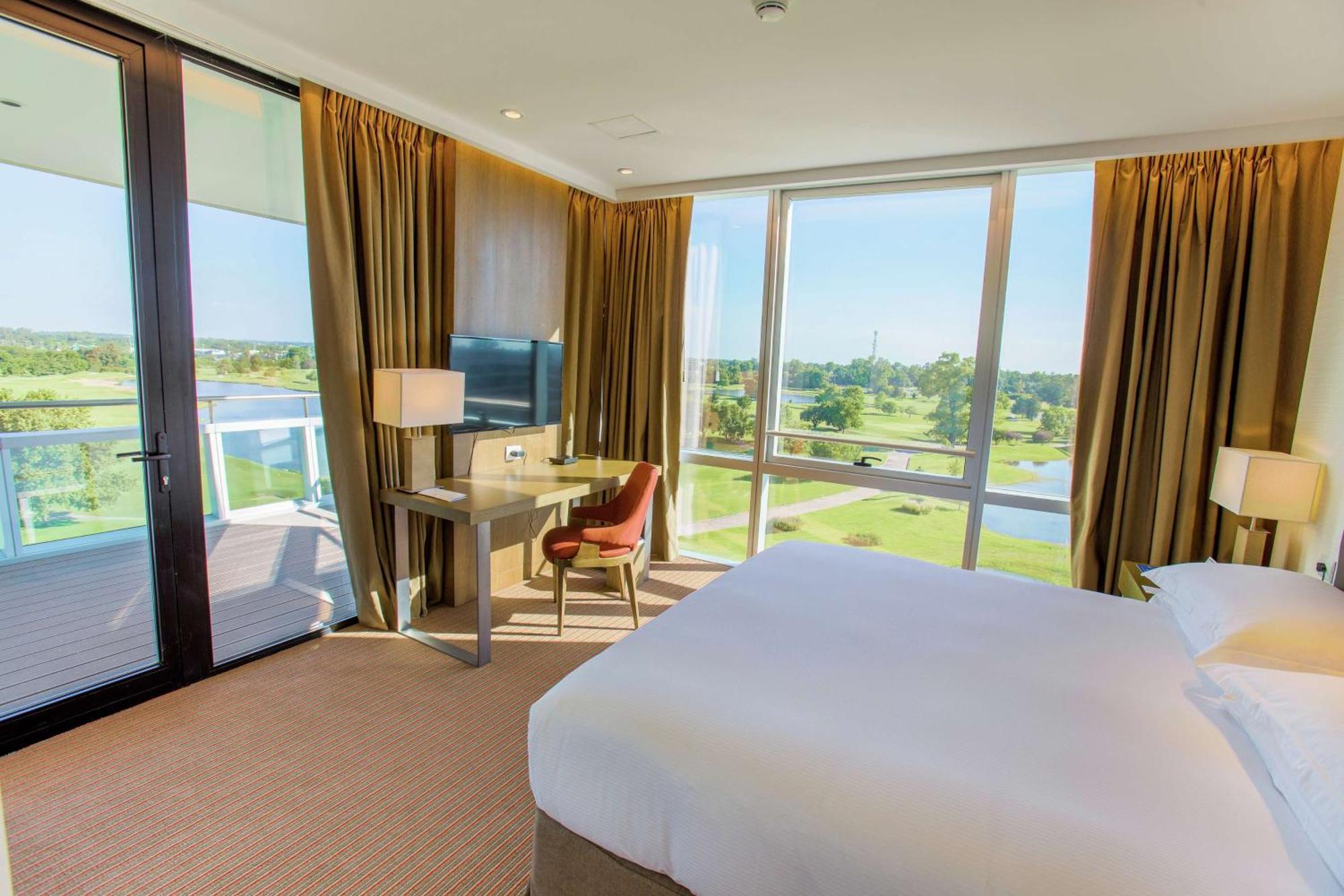 Hilton Pilar Ξενοδοχείο Εξωτερικό φωτογραφία